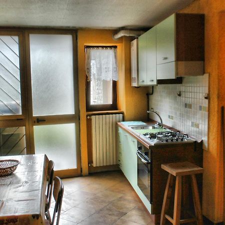 Appartement Goccia Di Resina #Sharingorobie à Serina  Extérieur photo