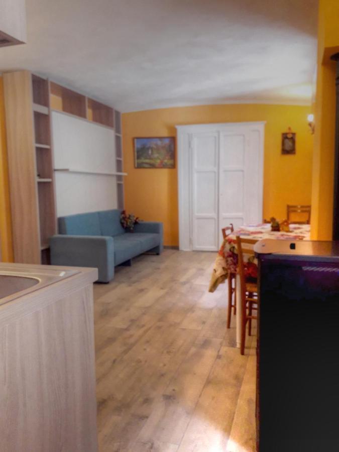Appartement Goccia Di Resina #Sharingorobie à Serina  Extérieur photo