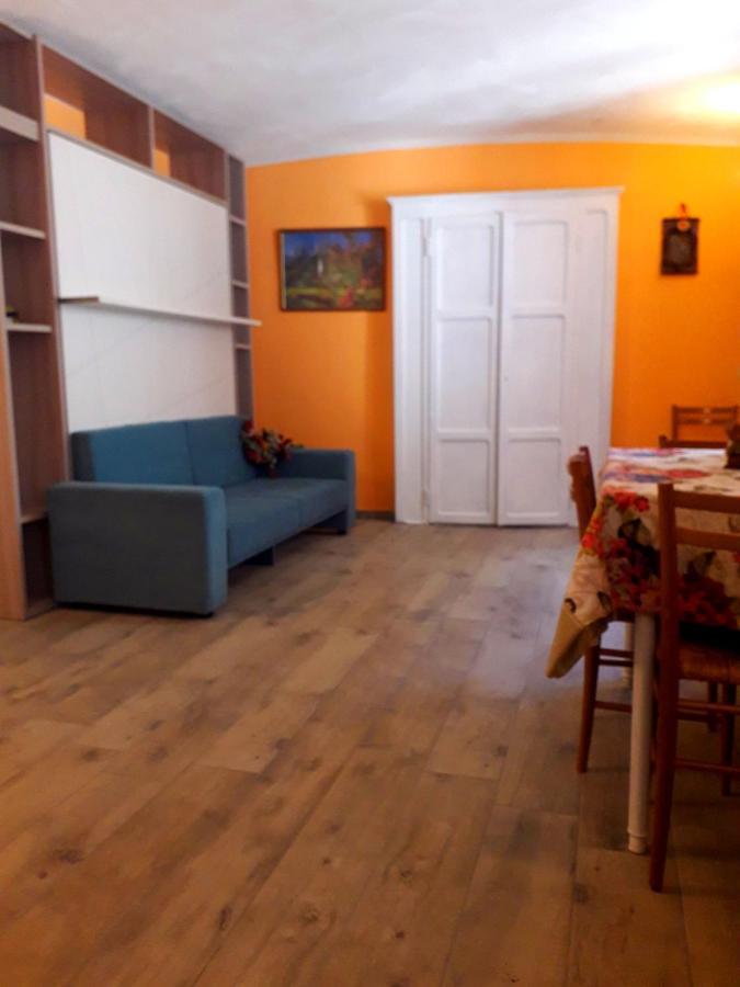 Appartement Goccia Di Resina #Sharingorobie à Serina  Extérieur photo