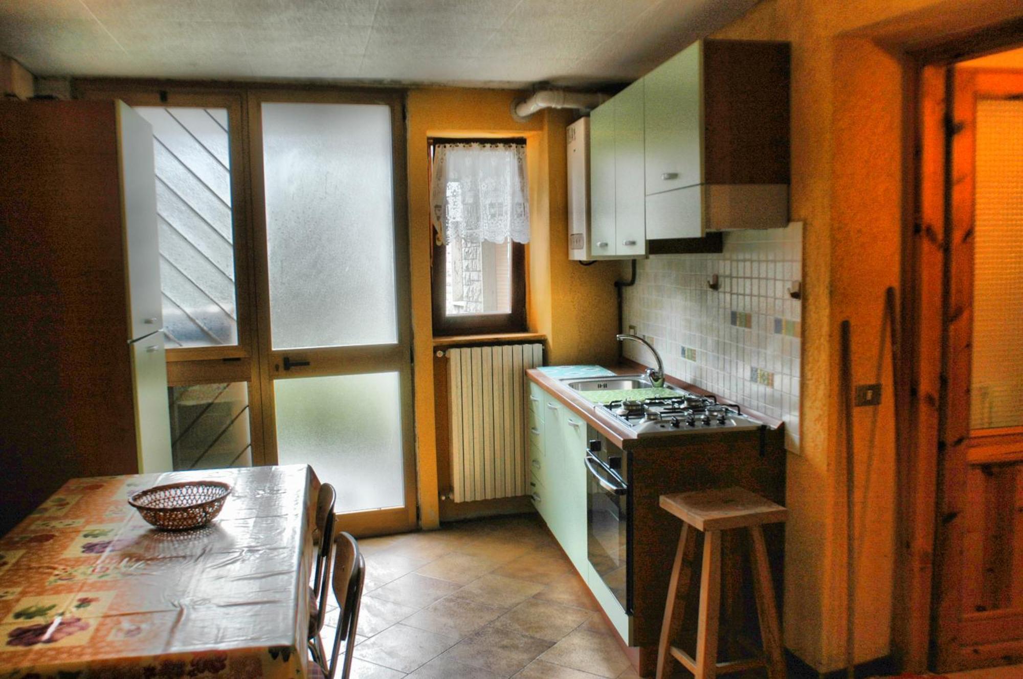 Appartement Goccia Di Resina #Sharingorobie à Serina  Extérieur photo