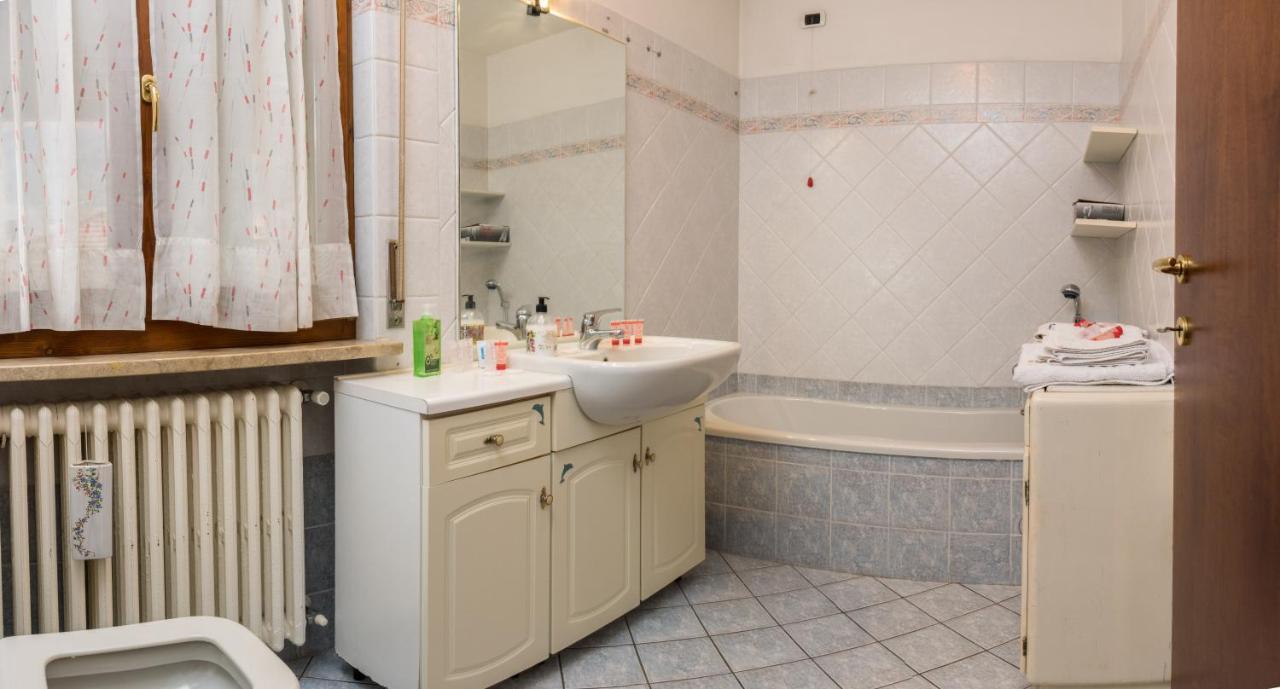 Appartement Goccia Di Resina #Sharingorobie à Serina  Extérieur photo